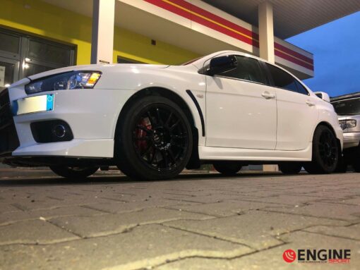 Sanremo Corse 9x18 ET20 5x114.3 Glossy Black - immagine 5